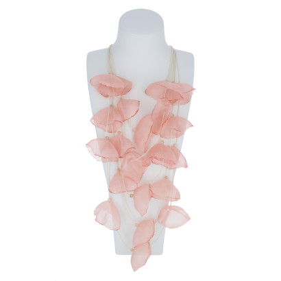LONG COLLIER AVEC FLEURS EN TISSU