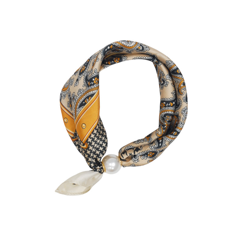 FOULARD